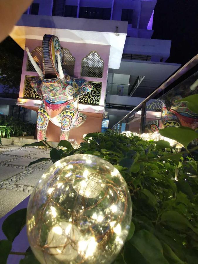 Lavender Suite # Shah Alam I-City Block B Homestay # 2R1B #Free Wifi & Parking エクステリア 写真